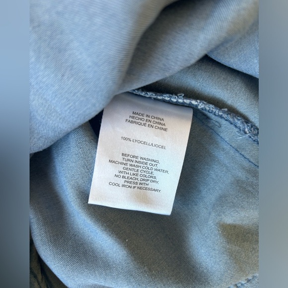 🌿🦋 Jones New York Sleeveless Chambray Jean Top - Picture 5 of 6